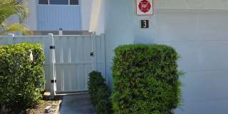 Waterfront Living Near Downtown St. Pete | Boat Access + Designer Finishes Gallery 3