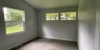 2219 N GLENDALE Drive Gallery 22