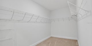 2546 WARREN ACRES Boulevard Gallery 46