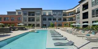 333 North Broad Gallery 26