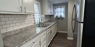 Room to Spread Out! | Bright & Updated 4 Bedroom House in Muncie! Gallery 6