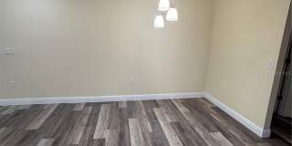 1159 MACFARLANE AVENUE Gallery 20