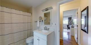 364 Bellevue Avenue Gallery 20