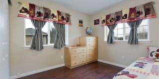 Gorgeous Home in Cul-de-sac that backs Greenbelt Gallery 16