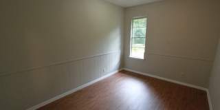 East Austin 4BR Gem on Cul-de-Sac w/ Spacious Lot & Updates Gallery 17
