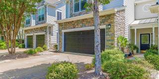 The Retreat at Kedron Village Gallery 24