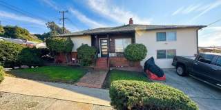 Charming 3-Bedroom Home in Hayward Hills Gallery 1