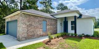 Must see home in Denham Springs on the lake! Gallery 1
