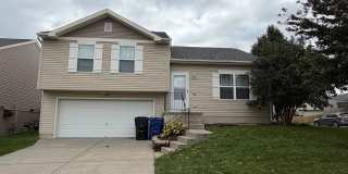 Millard Omaha Home Fully furnished Just needs you! Gallery 1