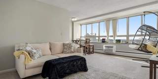 8900 E JEFFERSON Avenue Gallery 5