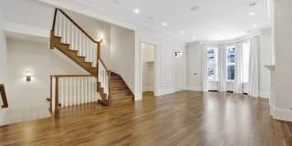 105 West Chestnut Street Gallery 19