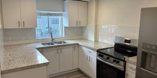 2628 SW 31st Pl Gallery 1