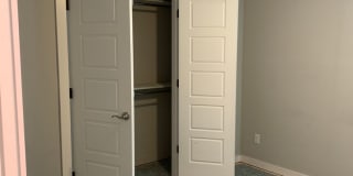 3 bedroom, 2 bathroom, 2 car garage Gallery 10
