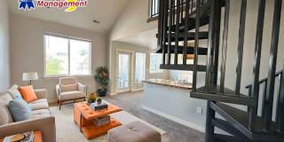 272 W Mallard Drive Gallery 2