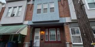 Spacious 3 Bedroom Grays Ferry Gallery 1