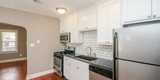 2606 East 7th Street Gallery 17