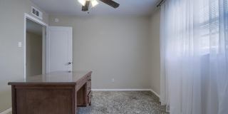 2927 HARRISON Avenue Gallery 14