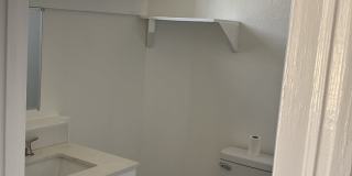 1826 Woodrow Street Gallery 14