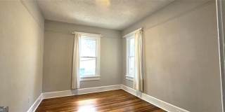 1047 Ridge Avenue Gallery 9