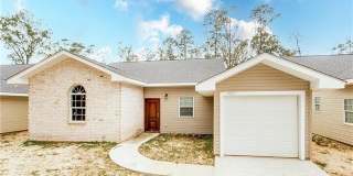 1006 S PINE Street Gallery 1