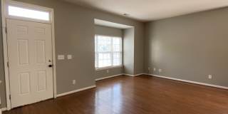 2810 Barrymore Street Gallery 3