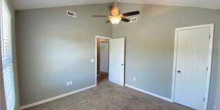 133 S Pinyon Point Gallery 20