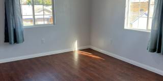 JUST REDUCED!!! Spacious 2 Bedroom + Bonus Room, Back House w/ Garage & Gated Entry Gallery 11