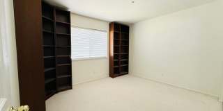 Spacious 4 Bedroom with Loft in Loma Linda Gallery 41