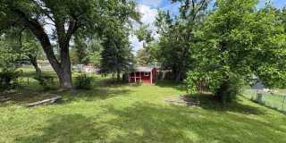 Bright & Spacious 3-Bedroom Home with Large Backyard Gallery 23