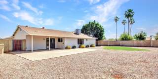 4915 W SHANGRI LA Road Gallery 1