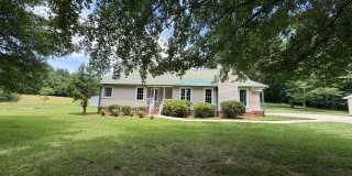 Exclusively Offered By Muse Realty Rentals, LLC Gallery 1
