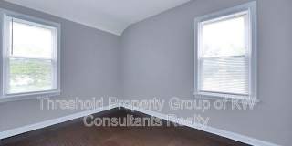 1732-1734 E Whittier Street Gallery 15