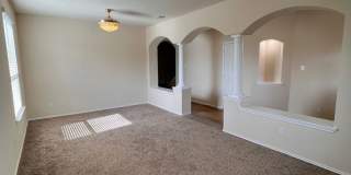 Spacious 5-Bedroom Harker Heights Home with 3 Living Areas & 3-Car Garage Gallery 5