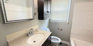 2 Bedroom, 1 Bathroom Home For Rent!! Gallery 8