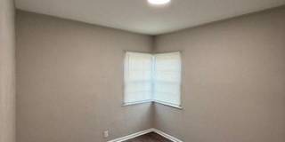 9551 16th Bay Street Gallery 8