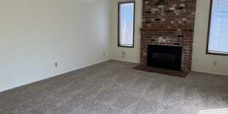 3Bd/2Ba Single Story House - Available to View! 3Bd/2Ba Single Story House - Available to View! Gallery 7