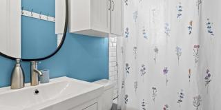 Distinctive Two Bedroom Beauty in Deanwood Gallery 21