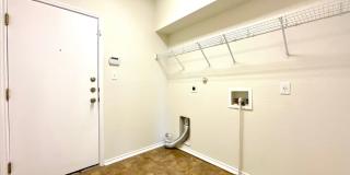 **APPLICATION RECEIVED** Spacious 5-Bedroom Retreat with 2-Car Garage & Prime Location Near Lackland AFB! Gallery 24