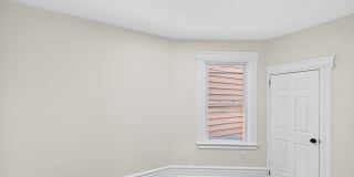 345 Walnut St Gallery 19