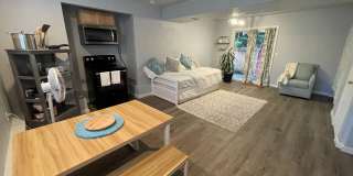Fully Furnished 1Bedroom in Bothell... Gallery 1