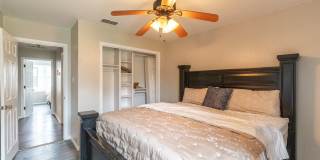 857 Chaucer Drive Gallery 13