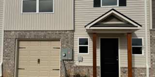 2025 Townhome for Rent! Gallery 1