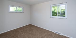 White Oak - Charming 3bed ranch w fenced yard and garage Gallery 28