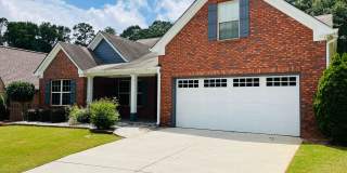Stunning 3 bedroom 2 bathroom with bonus room minutes from Lake Lanier! Must see! Gallery 1