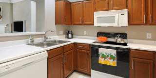 Lenox Village Apartments Gallery 13