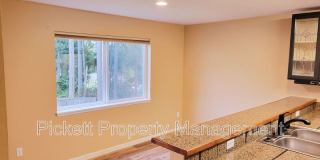 1300 NW Slate Ln Gallery 11