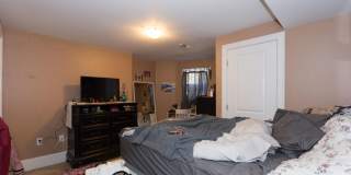 Nice 3 bed in Allston Gallery 7