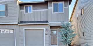Modern Comfort in a Quiet, Beautiful Neighborhood – 3 Bed, 2.5 Bath Home Gallery 1