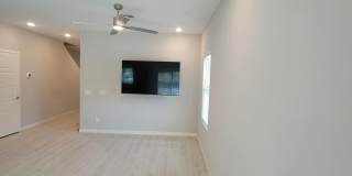 8234 N 22ND Drive Gallery 7