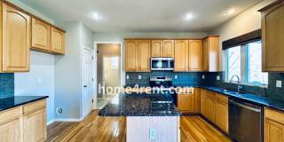 Gorgeous, Updated Home w/ Granite Counters and Wood Floors in Kitchen, Walkout Finished Basement! Gallery 14